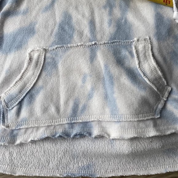 Ocean Drive Tie Dye Hooded Sweatshirt with Front Pockets Blue/White Size M - Picture 5 of 8